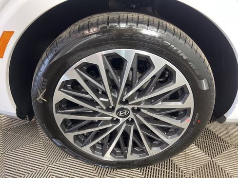 New 2026 Hyundai Palisade Calligraphy image 8