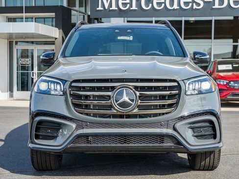 New 2026 Mercedes-Benz GLS 450 4MATIC image 2