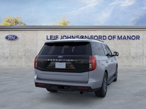 New 2025 Ford Expedition Active RWD image 8