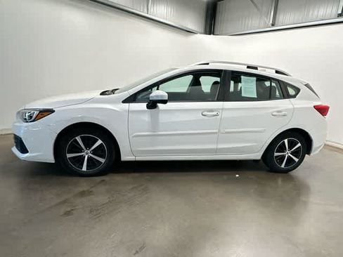 Used 2022 Subaru Impreza 2.0i Premium AWD/4WD image 2