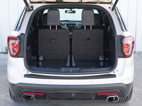 Used 2016 Ford Explorer Sport w/ Equipment Group 401A image 9