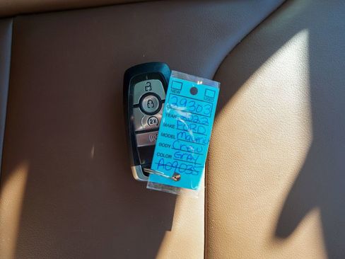 Used 2022 Ford Maverick Lariat w/ Lariat Luxury Package image 37