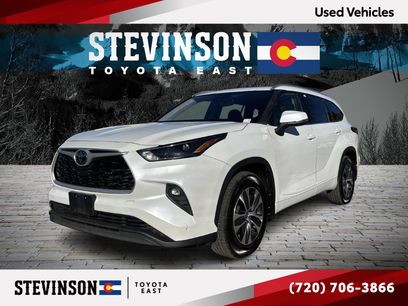 Used 2022 Toyota Highlander XLE