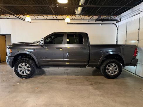 Used 2023 RAM 2500 Limited image 2