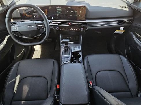 New 2026 Kia Sportage EX image 14