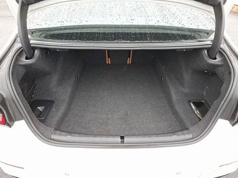 Used 2022 BMW 530i xDrive w/ Premium Package image 27