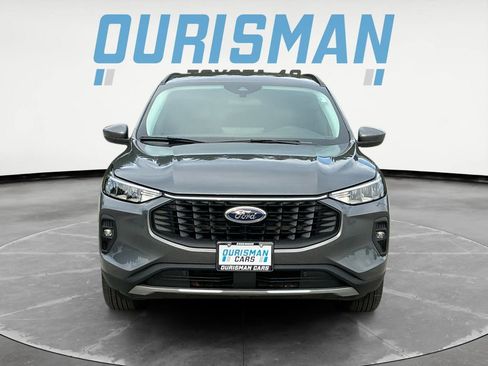 Used 2025 Ford Escape SE FWD image 2
