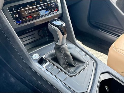 Used 2024 Volkswagen Tiguan SE R-Line FWD image 29