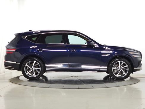Used 2025 Genesis GV80 2.5T Advanced AWD/4WD image 13