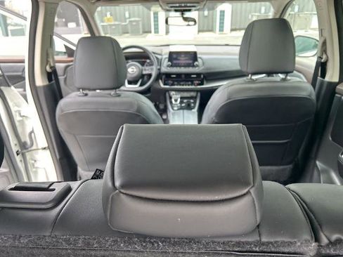 Certified 2023 Nissan Rogue SV w/ SV Premium Package FWD image 25