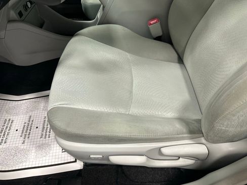 Used 2012 Toyota Prius V Three FWD image 13