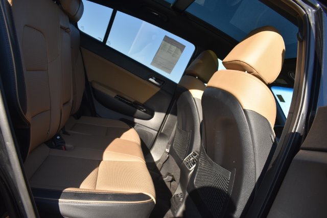 Used 2022 Kia Sportage SX AWD/4WD image 16