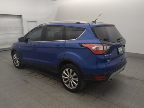 Used 2017 Ford Escape Titanium FWD image 3