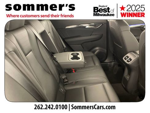 Used 2025 Buick Envision Preferred AWD/4WD image 26