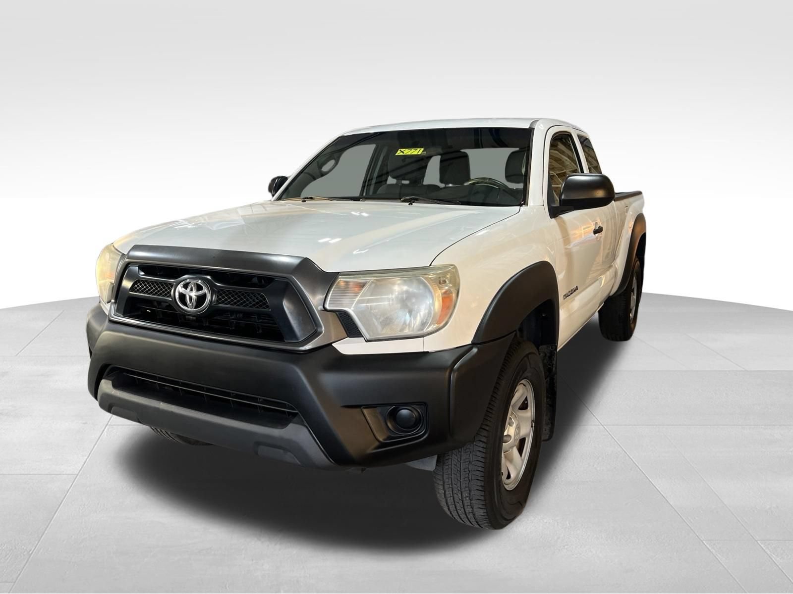 Used 2014 Toyota Tacoma PreRunner RWD image 1