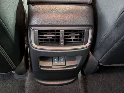 Used 2020 Honda CR-V Touring image 19