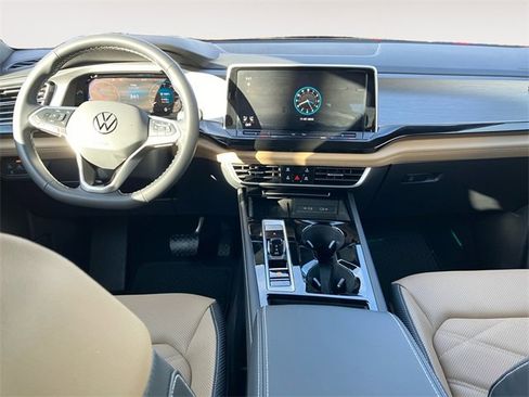 New 2026 Volkswagen Atlas Cross Sport SE image 10