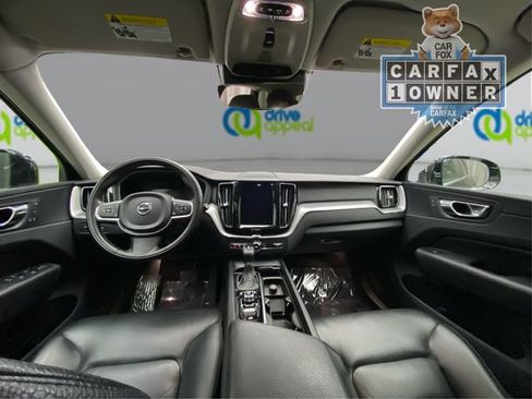 Used 2018 Volvo XC60 T5 Momentum w/ Convenience Package AWD/4WD image 30