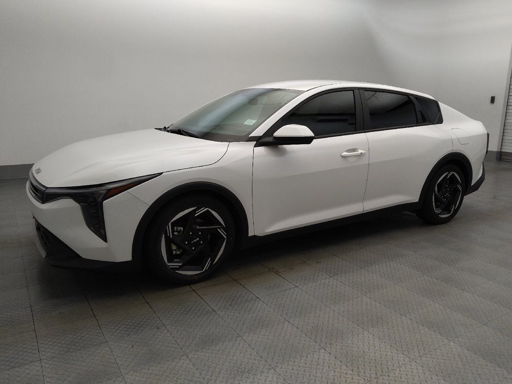 Used 2025 Kia K4 EX FWD image 2