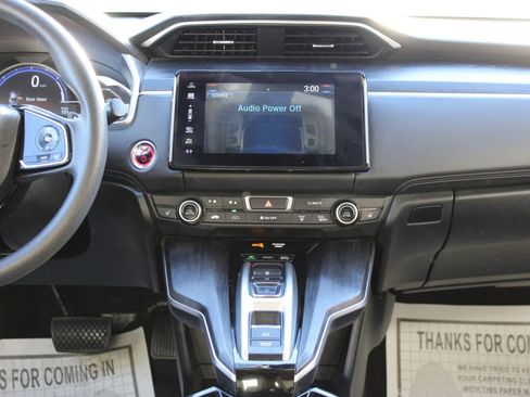 Used 2018 Honda Clarity Plug-In Hybrid image 25