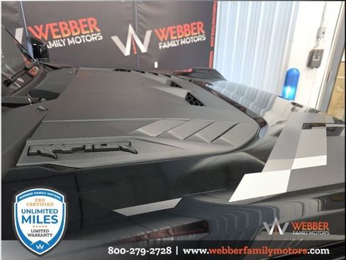 New 2025 Ford Bronco Raptor image 17