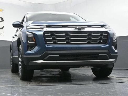 New 2026 Chevrolet Equinox LT w/ Safety and Technology Package FWD image 3