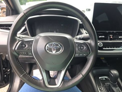 Used 2025 Toyota Corolla XSE FWD image 8