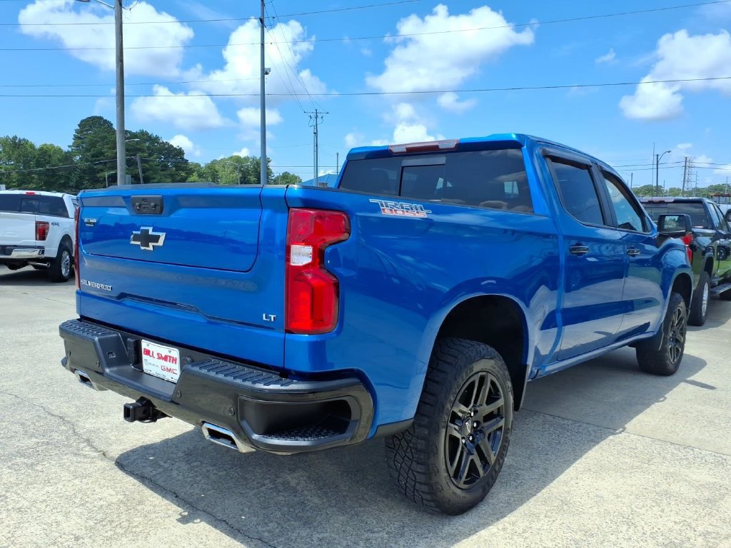 Used 2022 Chevrolet Silverado 1500 LT Trail Boss w/ LT Trail Boss Premium Package AWD/4WD image 7