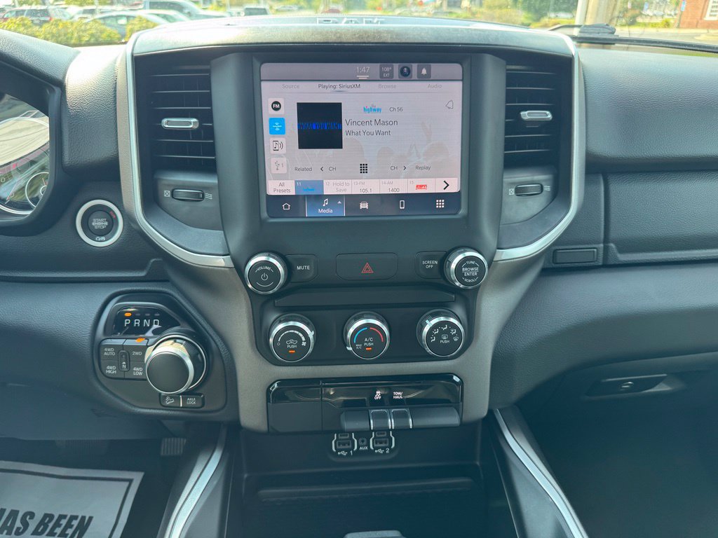 Used 2022 RAM 1500 Big Horn AWD/4WD image 23