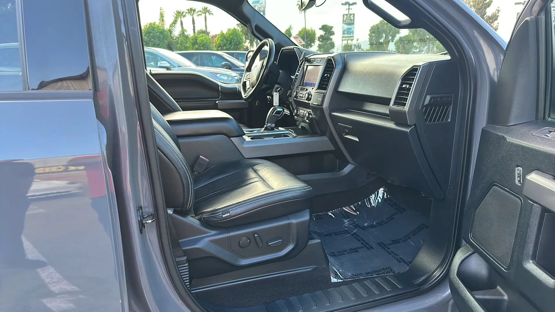 Used 2020 Ford F150 XLT w/ Equipment Group 302A Luxury RWD image 14