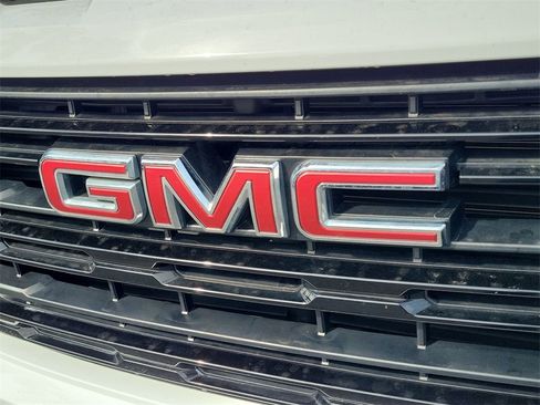 Used 2023 GMC Sierra 1500 Elevation image 30