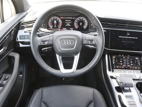 Used 2025 Audi Q7 2.0T Premium Plus image 20