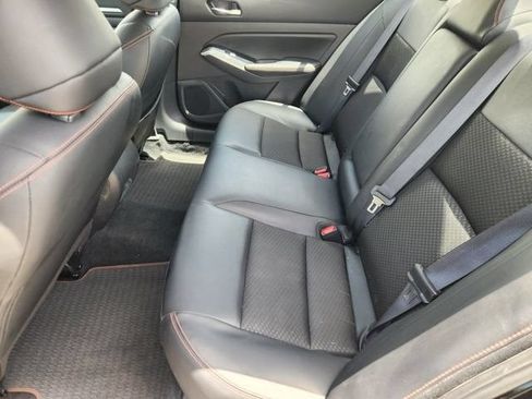 Used 2025 Nissan Altima 2.5 SR FWD image 30