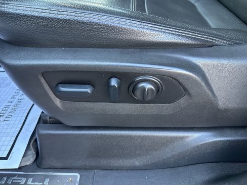 Used 2022 GMC Sierra 2500 Denali image 28