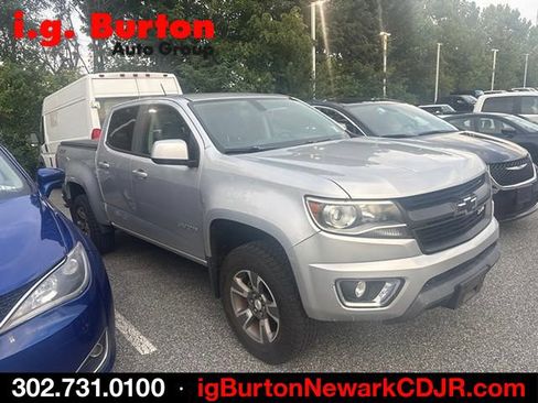 Used 2015 Chevrolet Colorado Z71 w/ LPO, Bed Protection Package AWD/4WD image 4