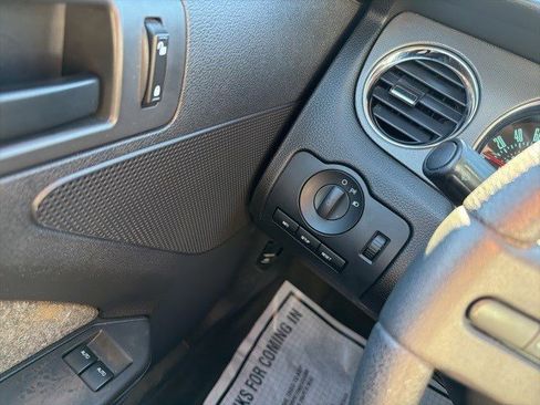 Used 2012 Ford Mustang Coupe image 16