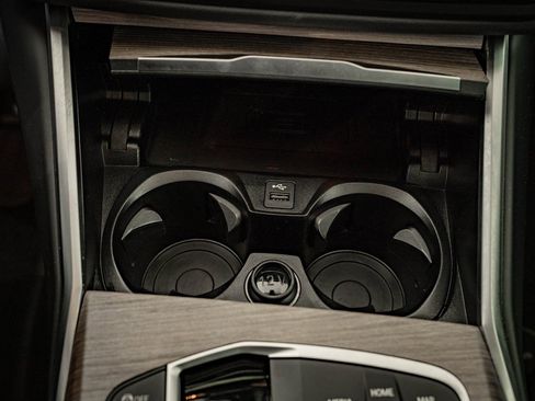 Used 2025 BMW 330i xDrive Sedan image 34