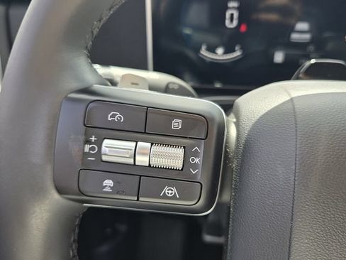 Used 2024 Hyundai Santa Fe SEL FWD image 21