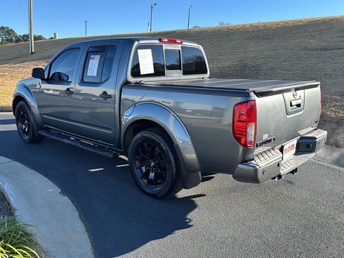 Used 2018 Nissan Frontier SV w/ Value Truck Package image 3