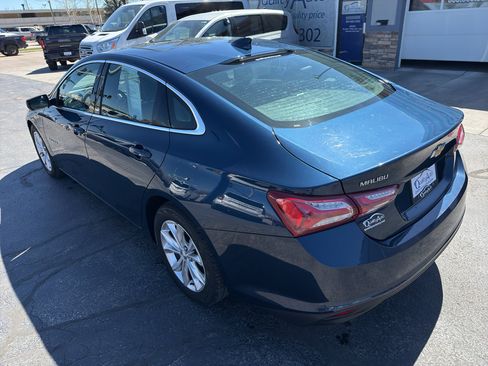 Used 2019 Chevrolet Malibu LT w/ Leather Package FWD image 8