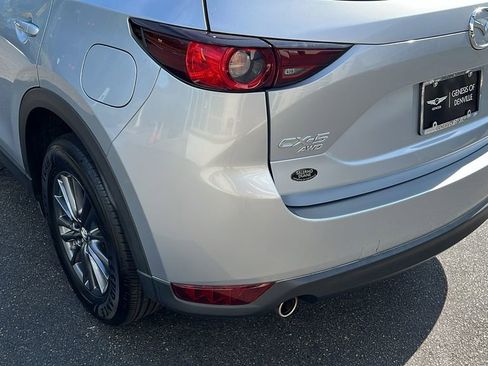 Used 2019 MAZDA CX-5 Touring image 15