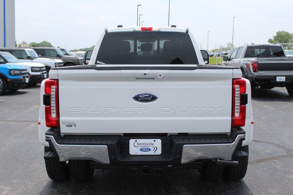 New 2026 Ford F350 Lariat w/ Lariat Ultimate Package AWD/4WD image 5