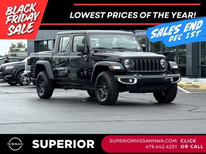 Used 2025 Jeep Gladiator Sport