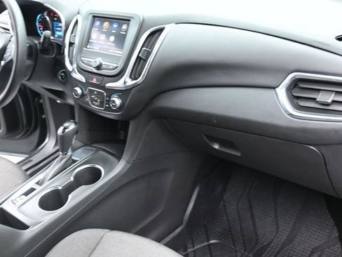 Used 2021 Chevrolet Equinox LT FWD image 29
