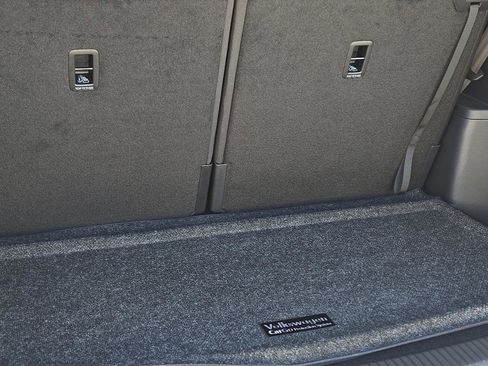 New 2026 Volkswagen Atlas SE image 10