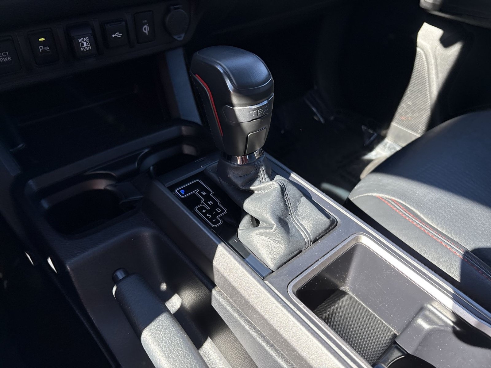 Used 2022 Toyota Tacoma TRD Pro AWD/4WD image 22