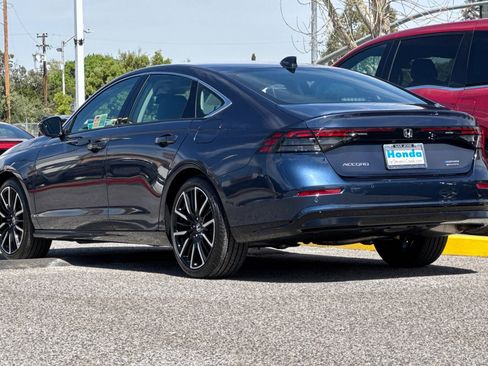 Used 2026 Honda Accord Touring image 3