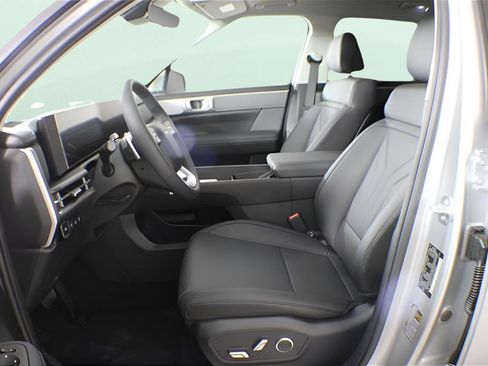 New 2025 Hyundai Santa Fe SEL FWD image 12