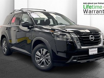 Certified 2025 Nissan Pathfinder SV