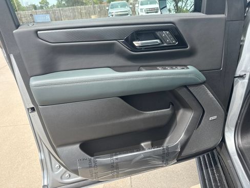 New 2026 GMC Yukon XL AT4 AWD/4WD image 20
